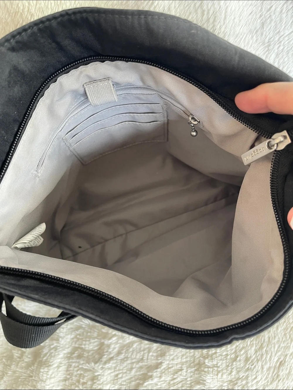 Baggallini Black Crossbody Messenger Bag with Silver Hardware
